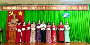 23 cá nhân của Bệnh viện Đa khoa khu vực Định Quán được trao Kỷ niệm chương Vì sức khỏe Nhân dân