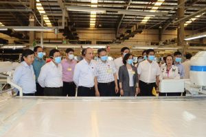 Đoàn công tác của Quốc hội khảo sát tình hình triển khai các giải pháp sử dụng năng lượng tiết kiệm và hiệu quả tại 2 doanh nghiệp ở Đồng Nai