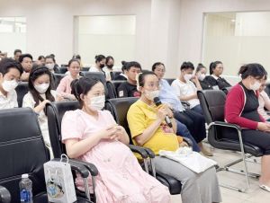 Bộ Y tế đề xuất mỗi cặp vợ chồng được tự quyết về số con, thời gian sinh con