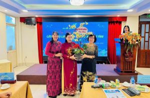 Câu lạc bộ Cán bộ Hội Phụ nữ hưu trí họp mặt truyền thống lần thứ 54