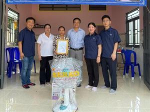 Hiệu quả đội tình nguyện viên sửa nhà cho công nhân khó khăn