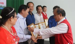 Hội Chữ thập đỏ thành phố Biên Hòa hỗ trợ hàng tháng cho 54 trường hợp