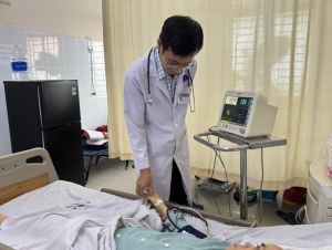 Khẩn trương cấp cứu bệnh nhân bị ngộ độc thuốc an thần liều nặng