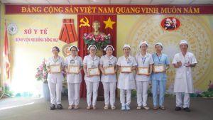 16 cá nhân Bệnh viện Nhi đồng Đồng Nai nhận Kỷ niệm chương Vì sức khỏe Nhân dân
