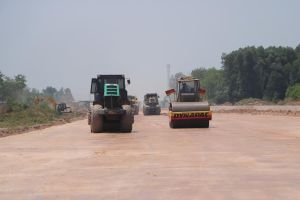 Tăng tốc thi công hoàn thành 4 dự án trọng điểm trong năm 2025