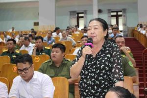 Tổ đại biểu Quốc hội đơn vị số 3 tiếp xúc cử tri tại huyện Nhơn Trạch
