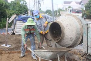 Xây dựng mối quan hệ bình đẳng, trách nhiệm về lao động