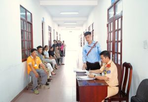 Công an Đồng Nai tổ chức thành công kỳ Sát hạch, cấp giấy phép lái xe đầu tiên