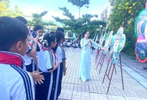 Triển lãm Đồng Nai 50 mùa hoa kỷ niệm 135 năm Ngày sinh Chủ tịch Hồ Chí Minh