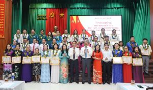 Nhơn Trạch tuyên dương gương điển hình học tập và làm theo Bác qua 10 năm