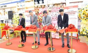 Hơn 60 ngàn đầu sách tại Nhà sách Fahasa Long Bình Tân, thành phố Biên Hòa phục vụ hè 2025