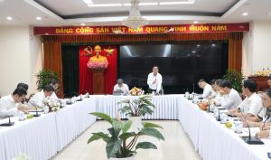 UBND tỉnh làm việc với Tập đoàn công nghiệp cao su Việt Nam về thực hiện thanh lý, bàn giao đất cao su