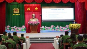 Tập huấn về chuyển đổi số cho cán bộ, chiến sĩ công an Đồng Nai