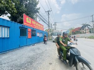 Lập chốt an ninh trật tự để giữ bình yên cho Nhân dân
