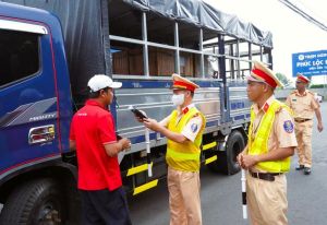 UBND tỉnh ban hành văn bản thực hiện các biện pháp bảo đảm trật tự an toàn giao thông