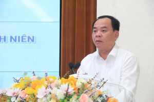 Chủ tịch UBND tỉnh Võ Tấn Đức đối thoại với 150 thanh niên