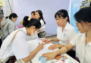 Nhiều bệnh viện ở Đồng Nai cần tuyển điều dưỡng