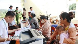 Giải quyết thủ tục hành chính lưu động, phục vụ Nhân dân tốt hơn