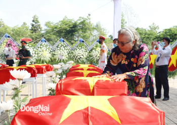 'Đền ơn đáp nghĩa' là tình cảm, lương tri và trách nhiệm