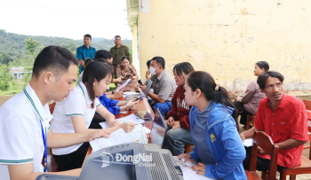 Hàng thẳng, lối thông, đồng lòng cùng tiến
