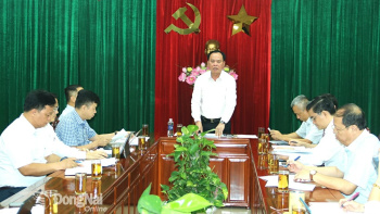 Lãnh đạo tỉnh làm việc với Công ty Cổ phần Đầu tư và phát triển hạ tầng Techtra về tiến độ thực hiện các dự án