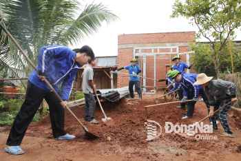 Dấu ấn 'Mùa hè xanh tình nguyện' tại xã biên giới Đăk Ơ: Ở...