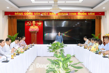 Phải hoàn thành đơn giá thu gom, xử lý rác thải sinh hoạt trong 1 tháng