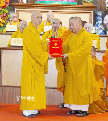 Thượng tọa Thích Huệ Khai làm Trưởng ban Trị sự Giáo hội...
