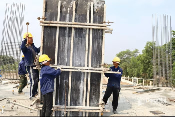 Ưu tiên thực hiện các dự án nhà ở cho công chức, viên chức