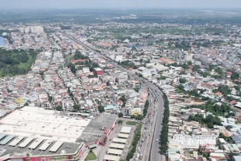 Đường trên cao dọc quốc lộ 51: 2 phương án sử dụng vốn