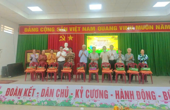 Gần 90 triệu đồng quà tặng đến với người dân xã Xuân Hòa dịp Lễ Vu lan