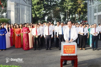 Đồng Nai chung tay ủng hộ đồng bào các tỉnh, thành phố khắc phục hậu quả do cơn bão số 10