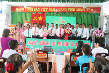 Đại hội đại biểu Hội Nông dân xã Hưng Phước “Đoàn kết - Dân chủ - Đổi mới – Hợp tác - Phát triển”. 