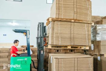 Nỗ lực sản xuất cuối năm