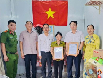 Xã Phước An bàn giao nhà tình thương cho hộ khó khăn