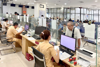 Đồng Nai: Vận động người dân chuyển đổi giấy phép lái xe sang thẻ PET