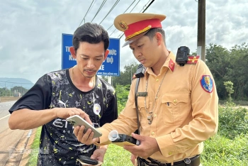 Quyết liệt xử lý vi phạm giao thông dịp cuối năm