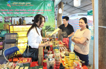 10 ngàn lượt khách tham quan Hội chợ Triển lãm sản phẩm công...