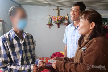 Ngày Thế giới phòng, chống AIDS (1-12): Xóa bỏ kỳ thị, đoàn kết để đẩy lùi HIV/AIDS