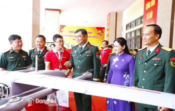 Tự hào truyền thống - vững bước đi lên