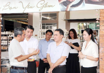 Phó Chủ tịch UBND tỉnh Lê Trường Sơn khảo sát thực địa xây dựng sản phẩm du lịch tiêu biểu của tỉnh