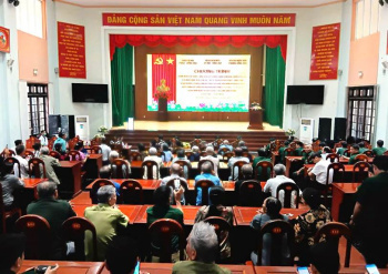 Thắm đượm nghĩa tình quân - dân trong chương trình khám, chăm sóc sức khỏe cho người có công và Nhân dân phường Đồng Xoài