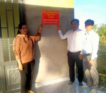 Xã Hưng Phước tổ chức Lễ trao nhà Đại đoàn kết cho hộ khó khăn