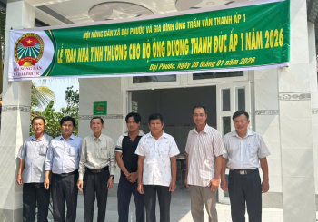 Hội Nông dân xã Đại Phước trao nhà tình thương chào mừng Đại hội đại biểu toàn quốc lần thứ XIV của Đảng