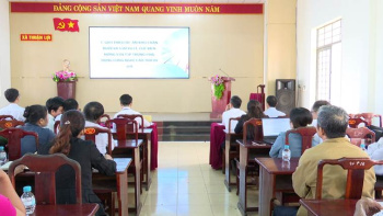 Hội nghị đối thoại giữa UBND xã Thuận Lợi với Nhân dân