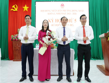 Hội đồng nhân dân phường Đồng Xoài khóa I tổ chức Kỳ họp thứ 5 (chuyên đề) bầu các chức vụ lãnh đạo HĐND-UBND phường.