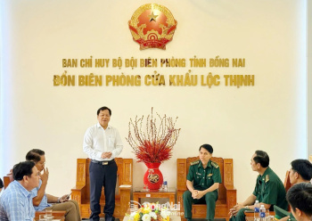 Đoàn công tác của Thường trực HĐND tỉnh thăm, chúc Tết các đồn biên phòng, xã biên giới