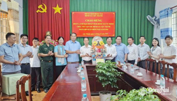 Tỉnh ủy, HĐND, UBND, Ủy ban MTTQ tỉnh thăm, chúc Tết các đơn vị tại Thành phố Hồ Chí Minh