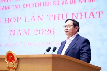 Lấy khoa học công nghệ, đổi mới sáng tạo, chuyển đổi số làm nền tảng phát triển bền vững