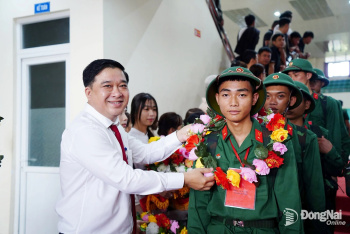 Hơn 500 thanh niên lên đường nhập ngũ tại Lễ giao, nhận quân điểm số 4